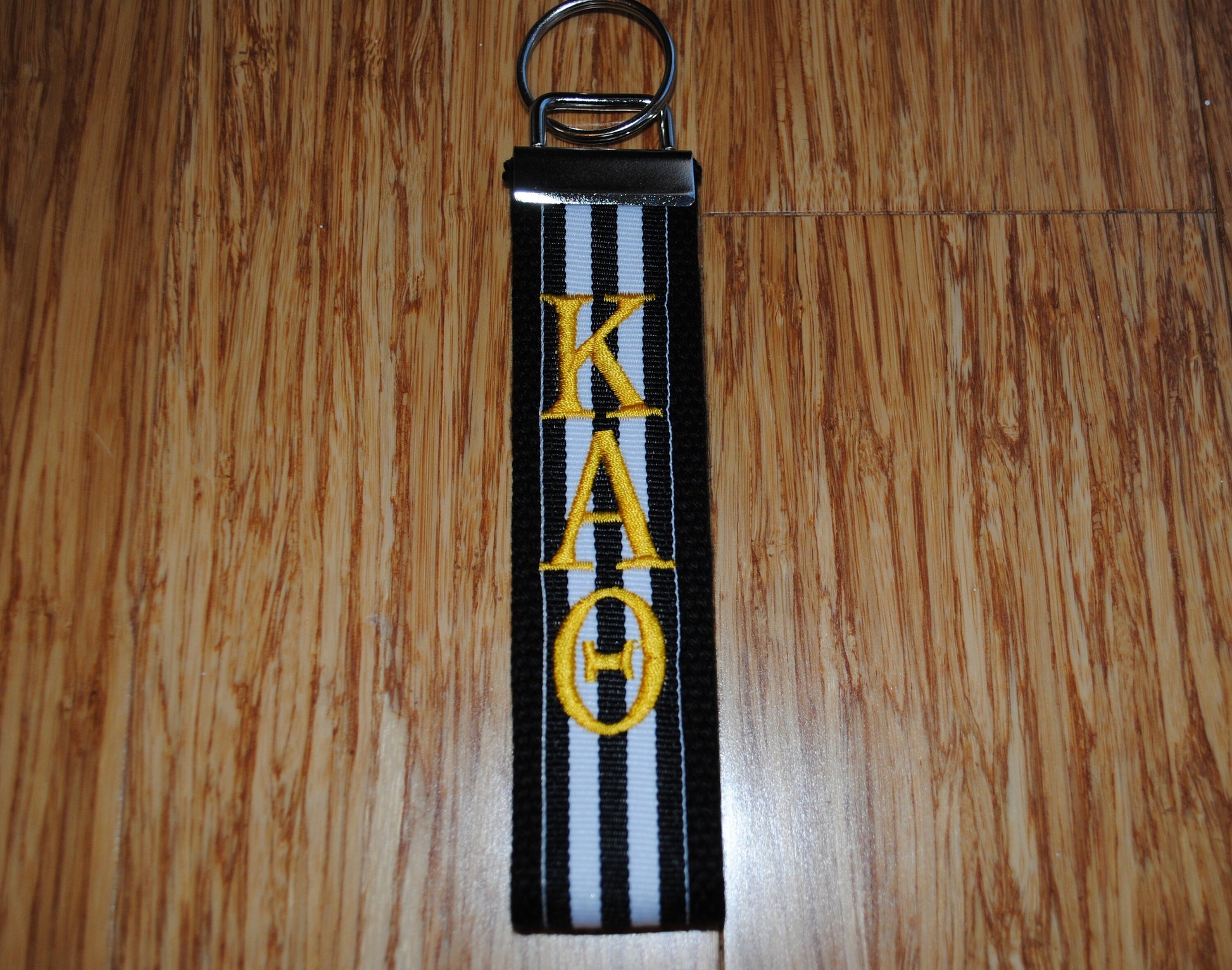 Kappa Alpha Theta Sorority Keychain - Monogrammed-Choose Design,Sorority, Letter, Personalize Wristlet License product.Key Fob, Embroidery