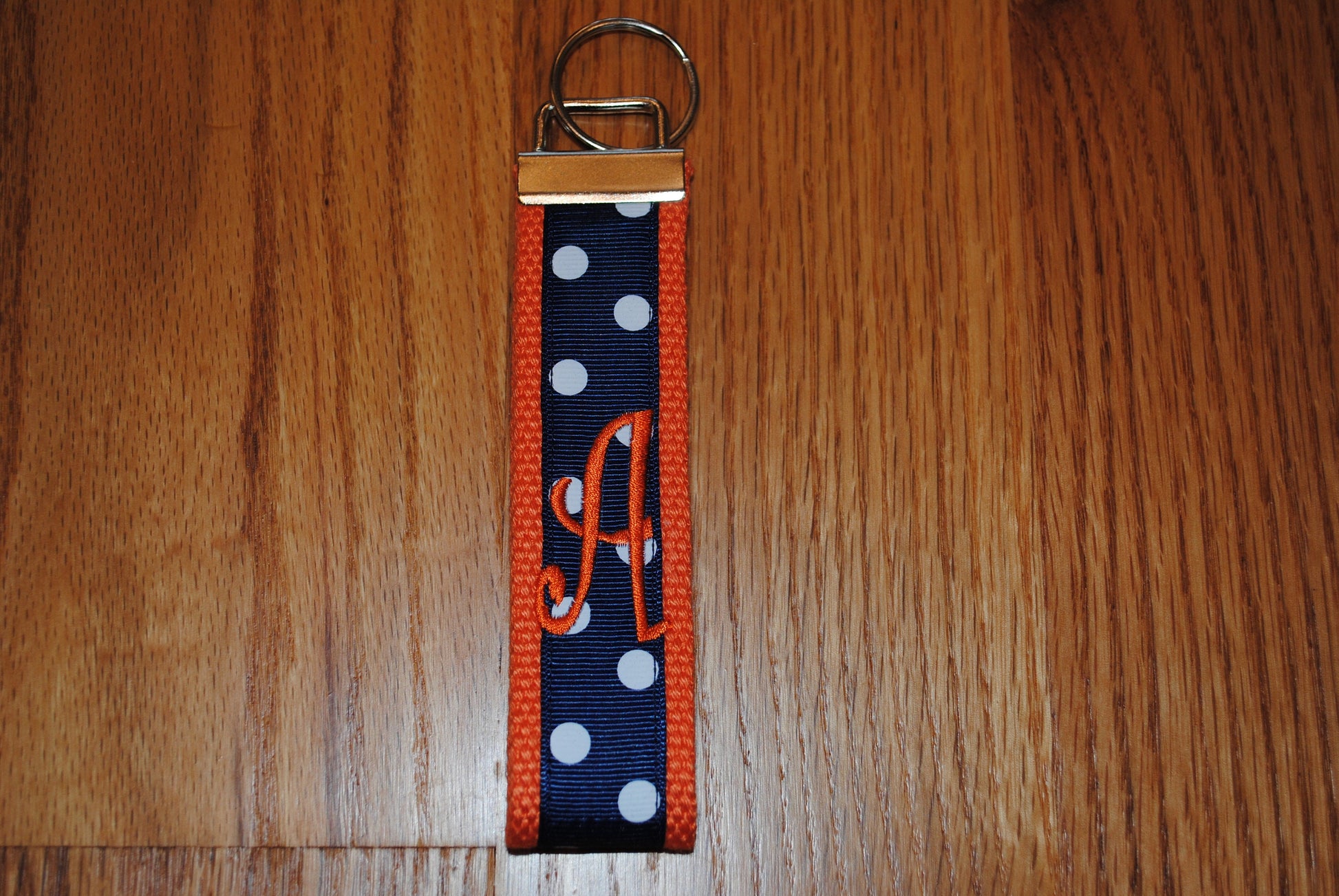 Virginia Keychain/Syracuse Keychain, Univ of Illinois, Auburn Keychain/Glitter Keychain/Monogrammed KeyFob Wristlet