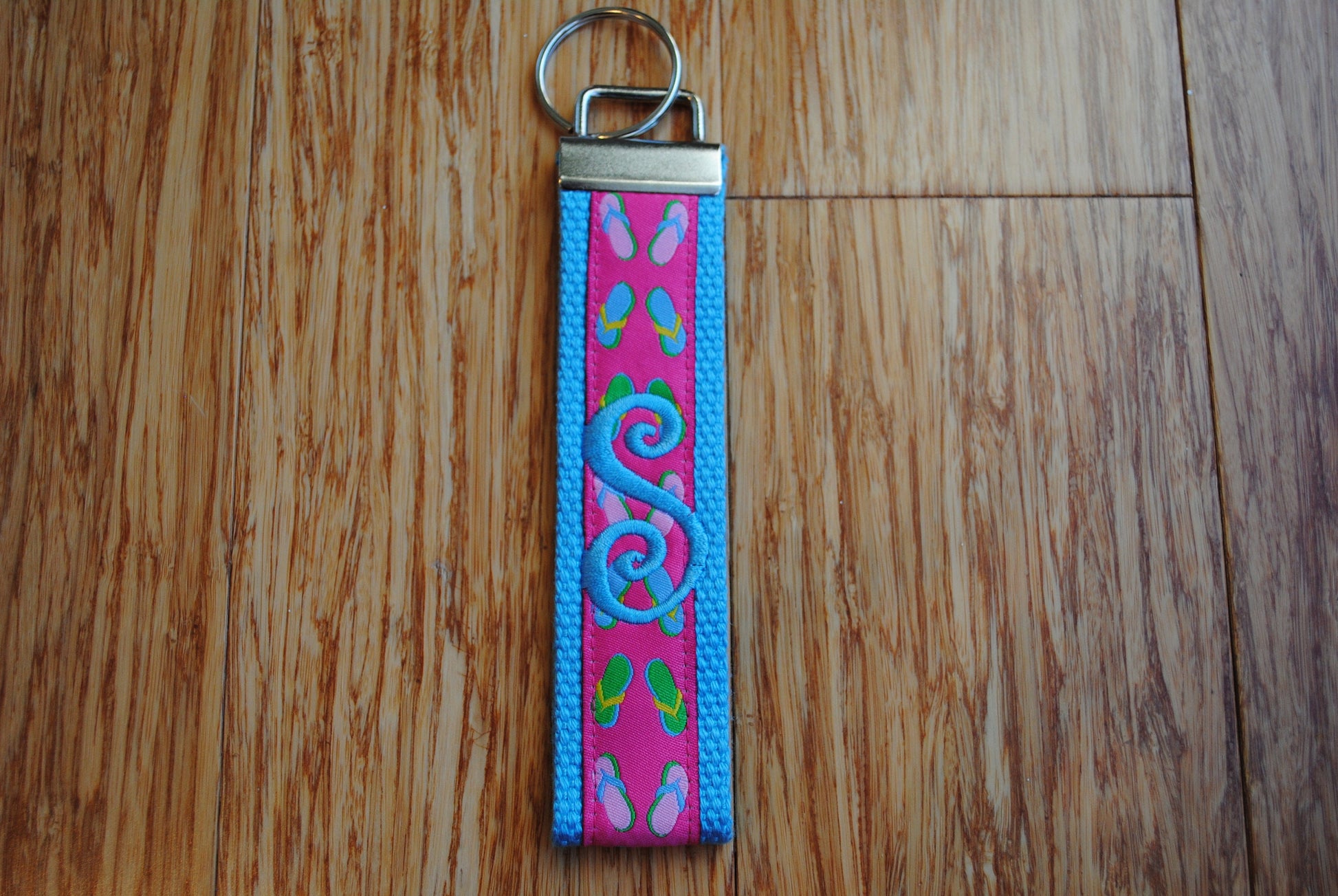 Keychain - Flip Flop, Choose Sorority/Letter/Grandmother Monogram Key Fob Keychain Cotton Webbing Jacquard Ribbon Wristlet Personalized