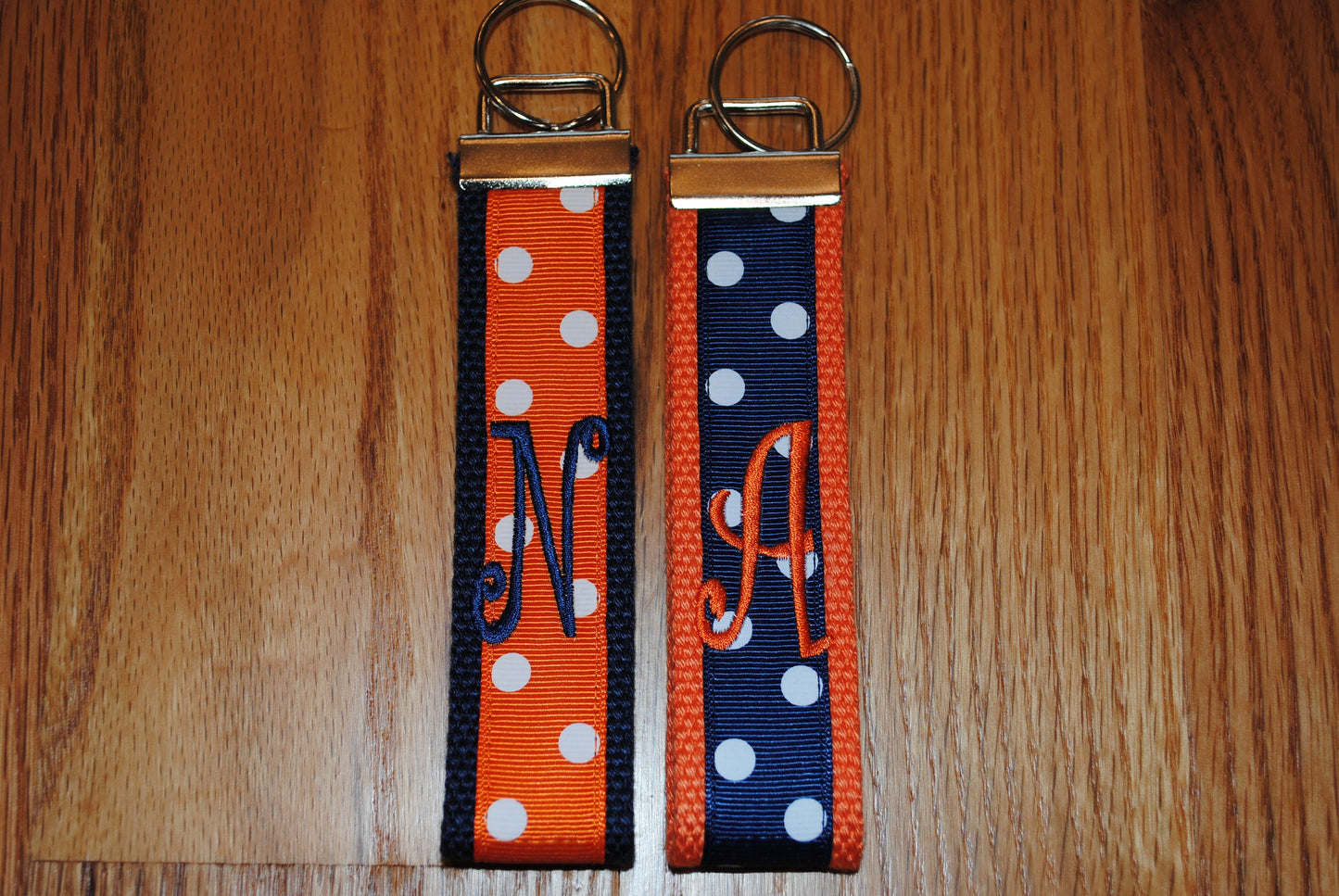 Keychain - College Polka Dot Monogrammed-Choose Color,Sorority, Letter, Personalized Wristlet Licensed product.Key Fob, Embroidery