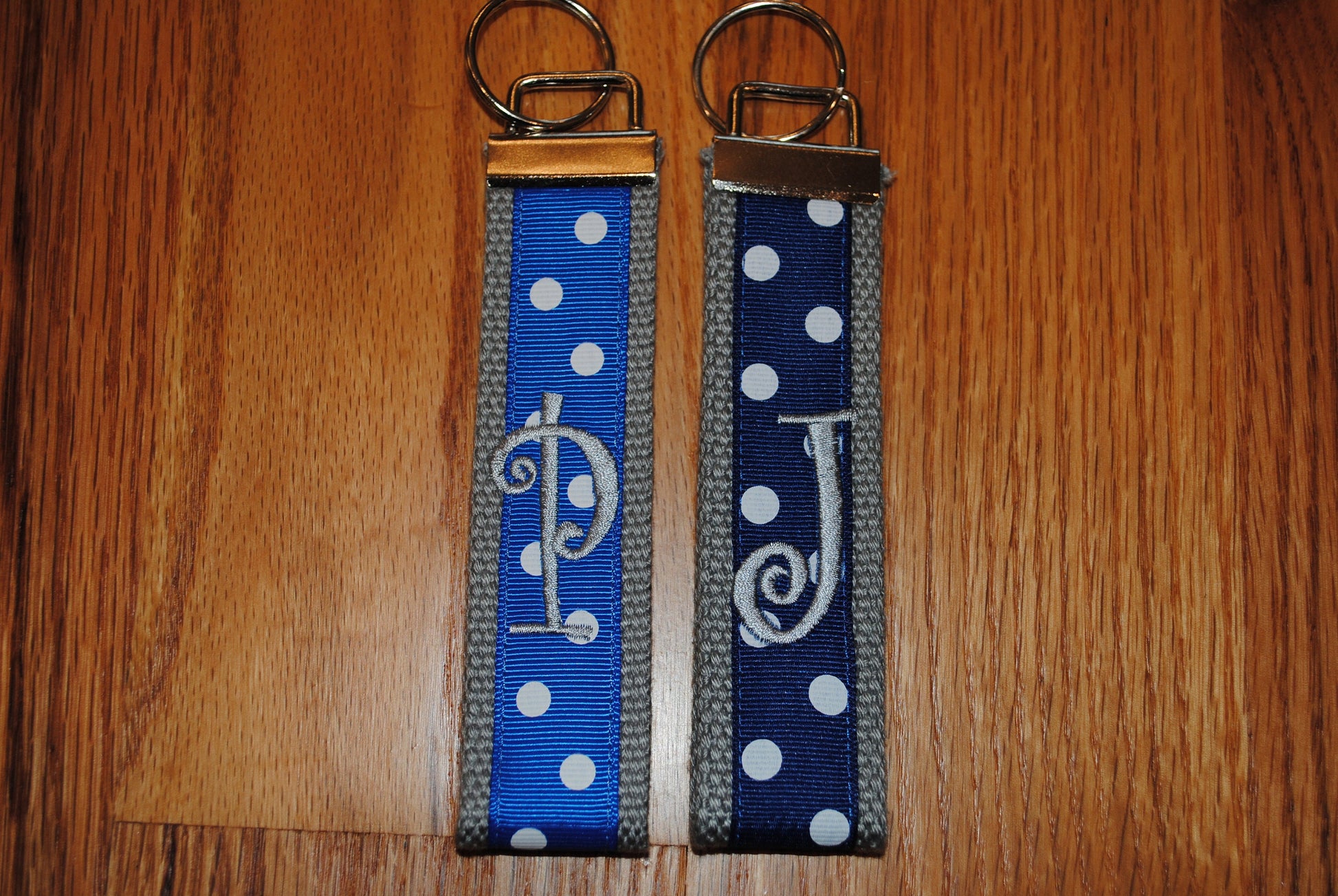 Personalized, Monogrammed, Customized Chevron Fabric Key Fob Key Chain - Foto 6