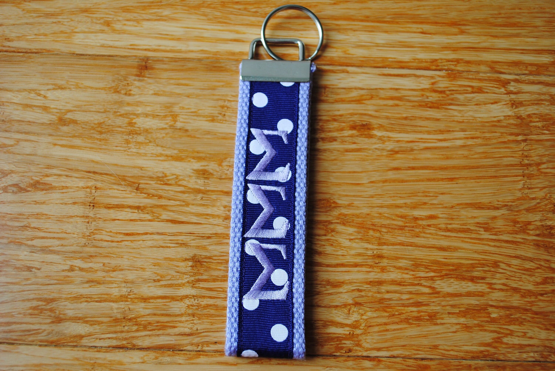 Sigma Sigma Sigma Sorority Keychain - Monogrammed-Choose Design,Sorority, Letter, Personalized Key Fob/Wristlet/Licensed product, Embroidery