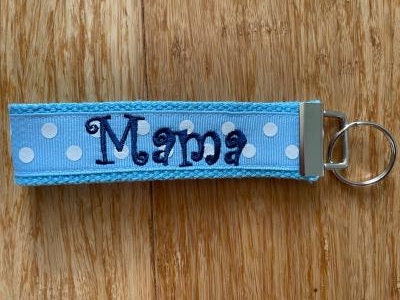 Keychain -Grandmother, Gigi Keychain,Nana Keychain, Mimi Keyfob, Grammy Keychain, Granny keychain, Yiayia Monogrammed Wristlet, Choose style