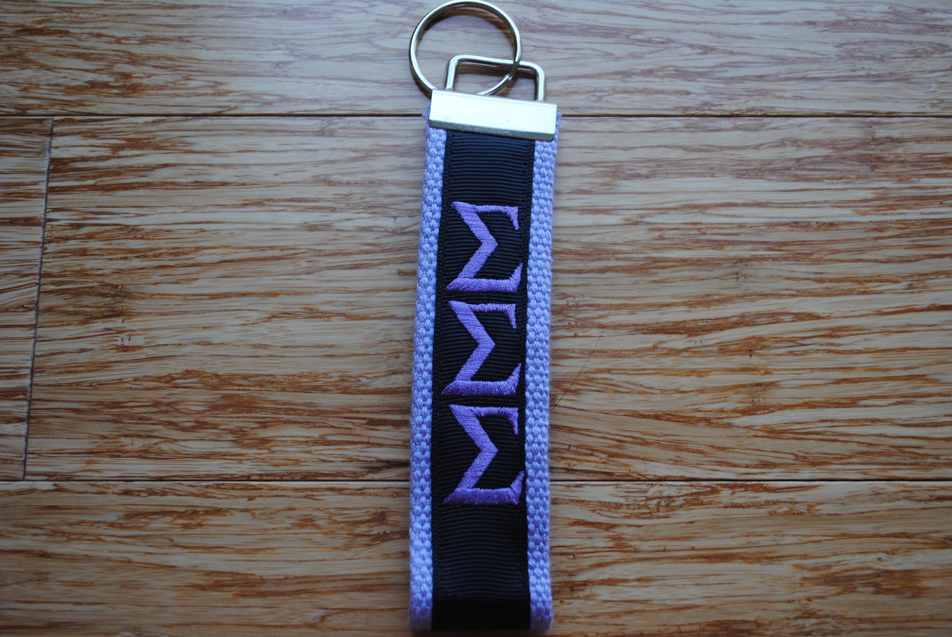 Sigma Sigma Sigma Sorority Keychain - Monogrammed-Choose Design,Sorority, Letter, Personalized Key Fob/Wristlet/Licensed product, Embroidery