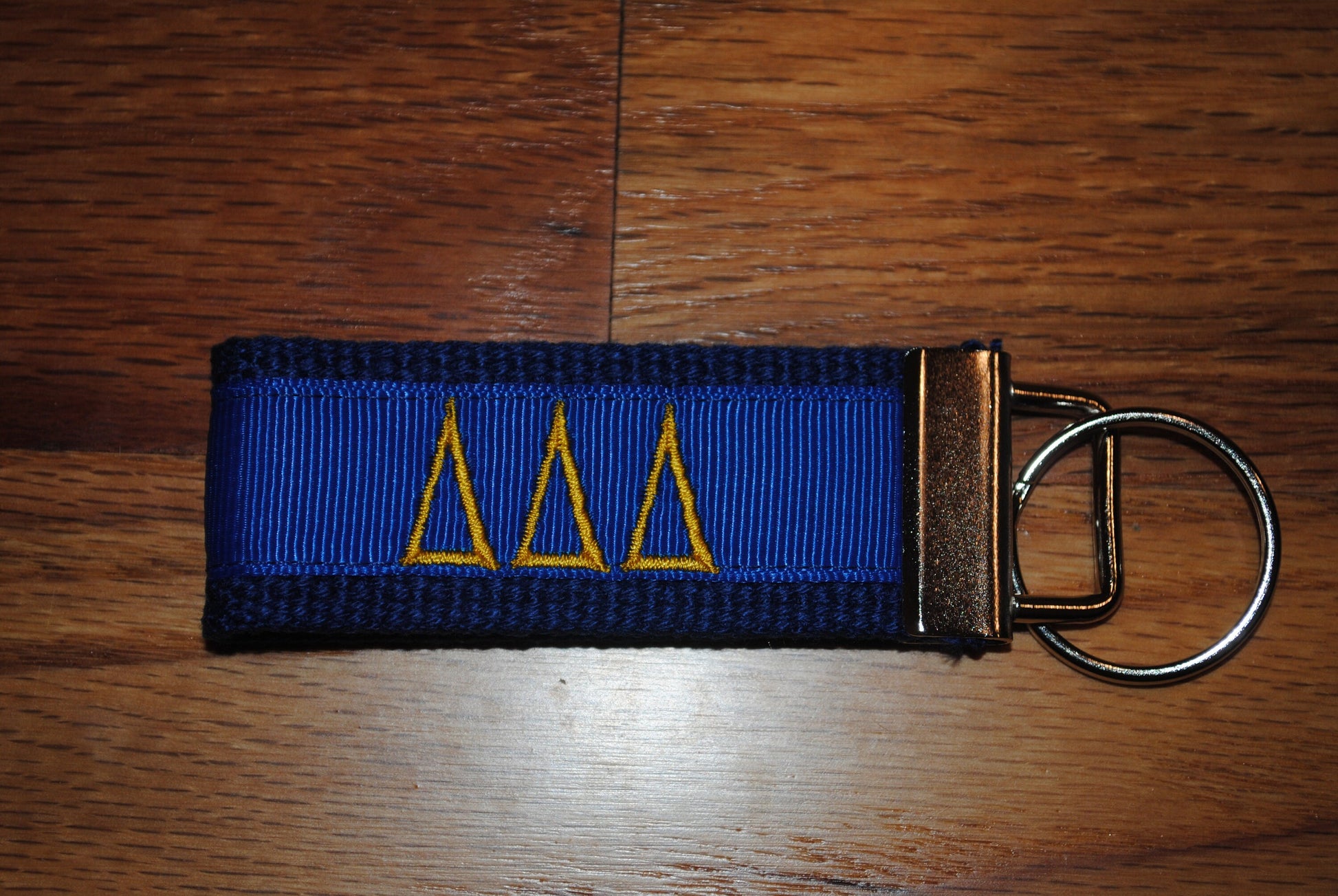 Delta Delta Delta Sorority Keychain/SMALL/Solid Ribbon/Keyfob/Monogram/Choose Design/Sorority/Letter/Licensed product/Embroidery 3 1/2" long